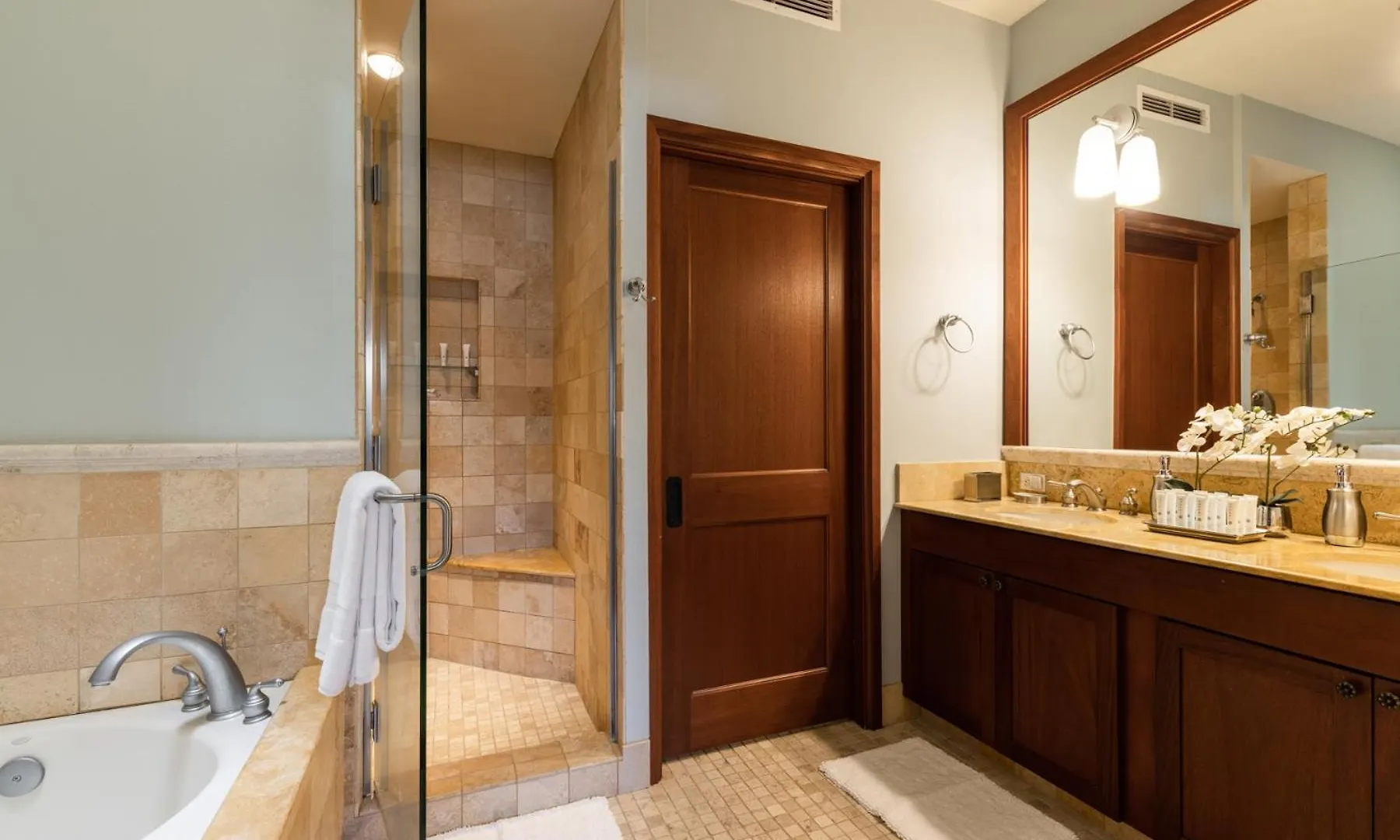 הוילה וויקולואה Hilton Pool Pass Included, Kolea - Luxe Penthouse