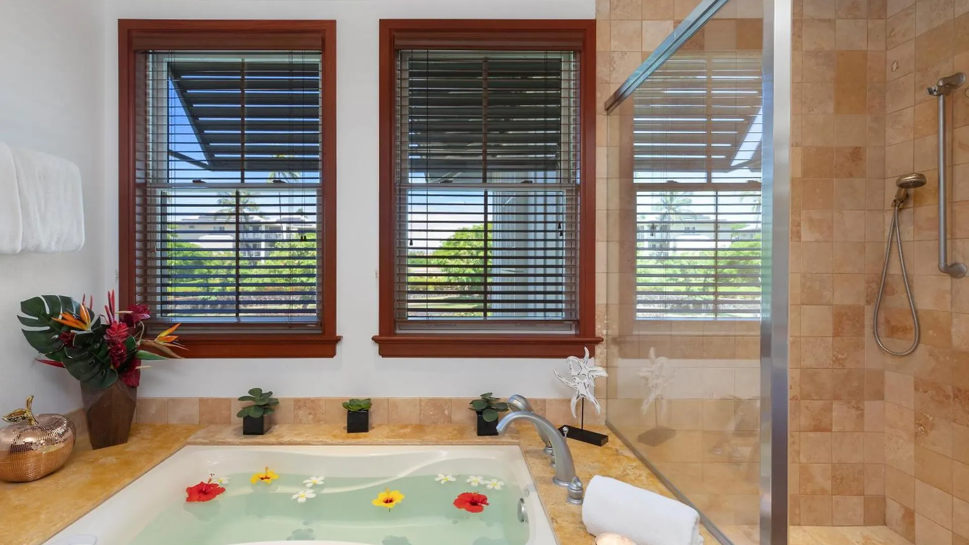 הוילה וויקולואה Hilton Pool Pass Included, Kolea - Luxe Penthouse 0*,
